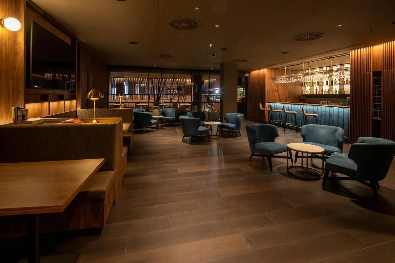 Bah Barcelona Airport Hotel El Prat de Llobregat Spain
