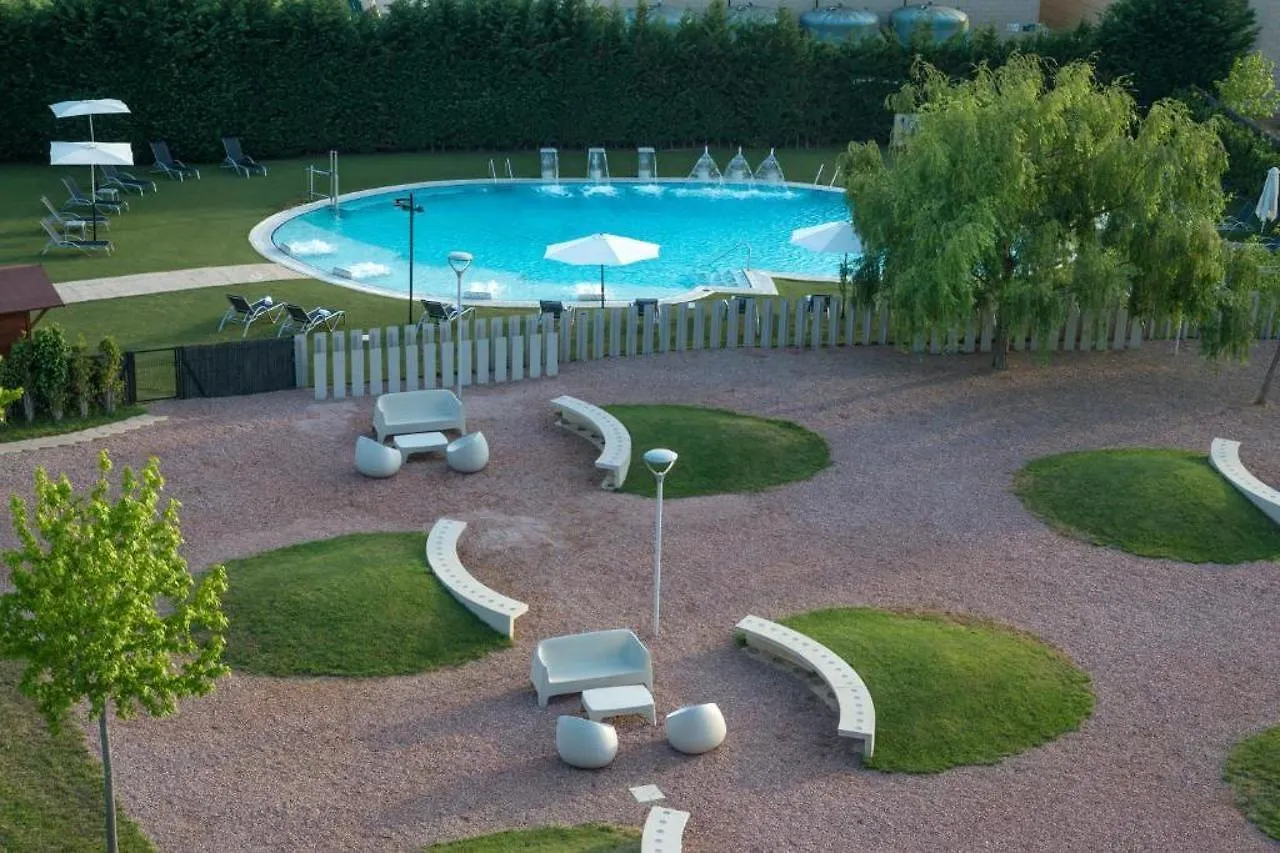 Bah Barcelona Airport Hotel El Prat de Llobregat 4*,